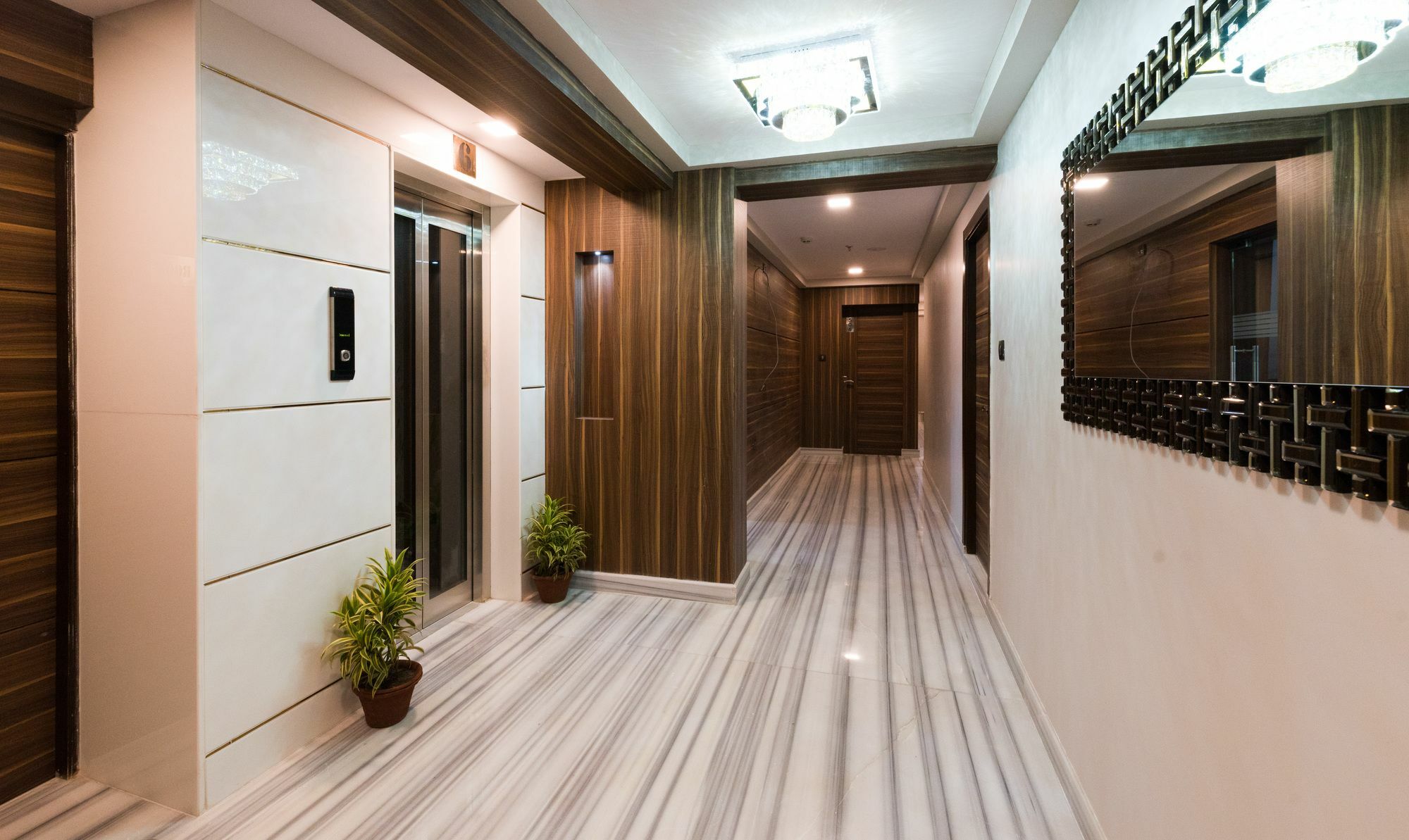 Treebo Trend Glorious Rim Rocks Palace Kolkata Exterior photo